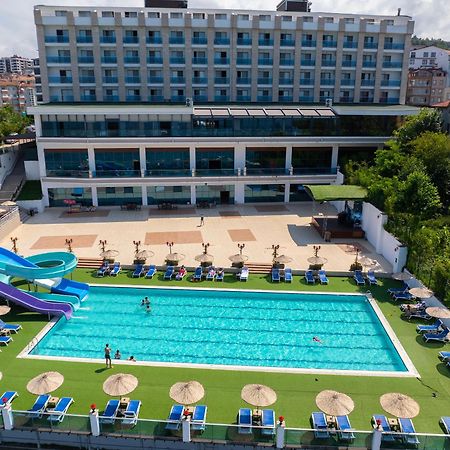 Ramada Resort By Wyndham Unye Exterior foto